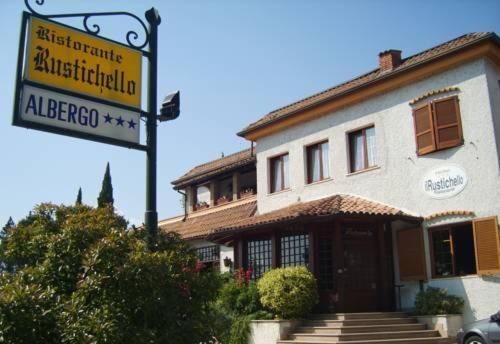Hotel Il Rustichello โลนาโต ภายนอก รูปภาพ